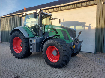 FENDT 828 Vario Traktor