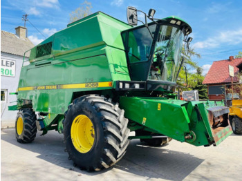 JOHN DEERE 2066 Mähdrescher