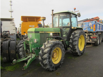 JOHN DEERE 40 Series Traktor