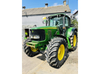 JOHN DEERE 6920 Traktor