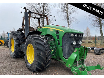 JOHN DEERE 8530 Traktor