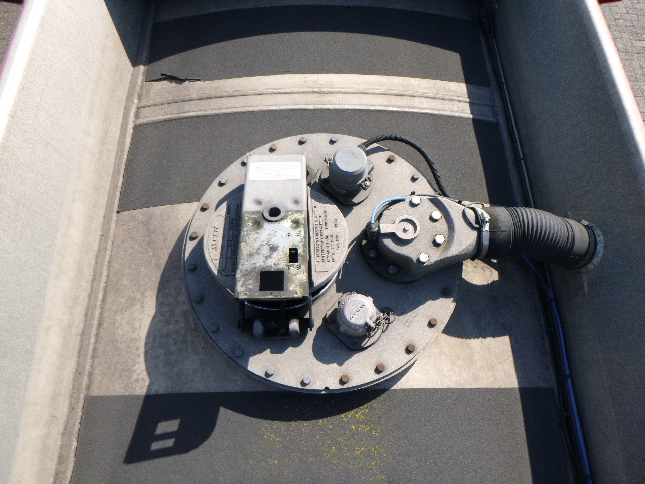 Tankauflieger Für die Beförderung von Kraftstoff Lakeland Tankers Fuel tank alu 42.8 m3 / 6 comp + pump: das Bild 11