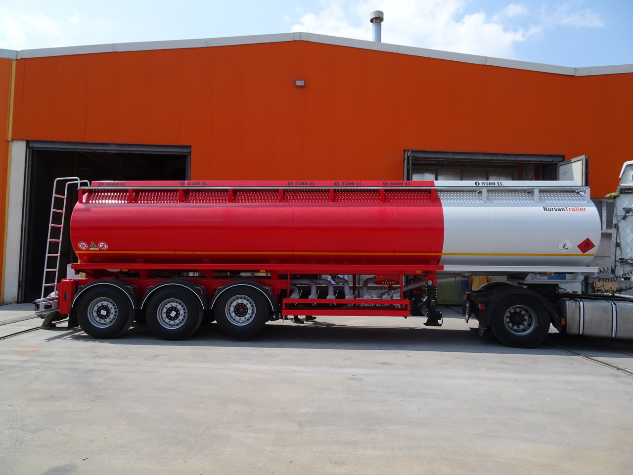 Tankauflieger Für die Beförderung von Kraftstoff neu kaufen NURSAN Steel Fuel Tanker: das Bild 4