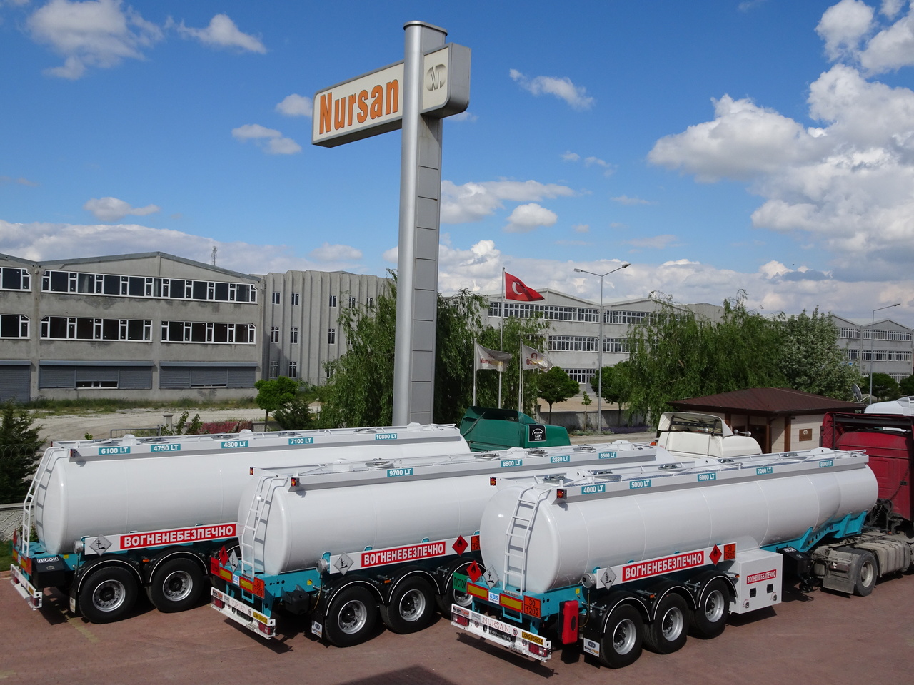 Tankauflieger Für die Beförderung von Kraftstoff neu kaufen NURSAN Steel Fuel Tanker: das Bild 5