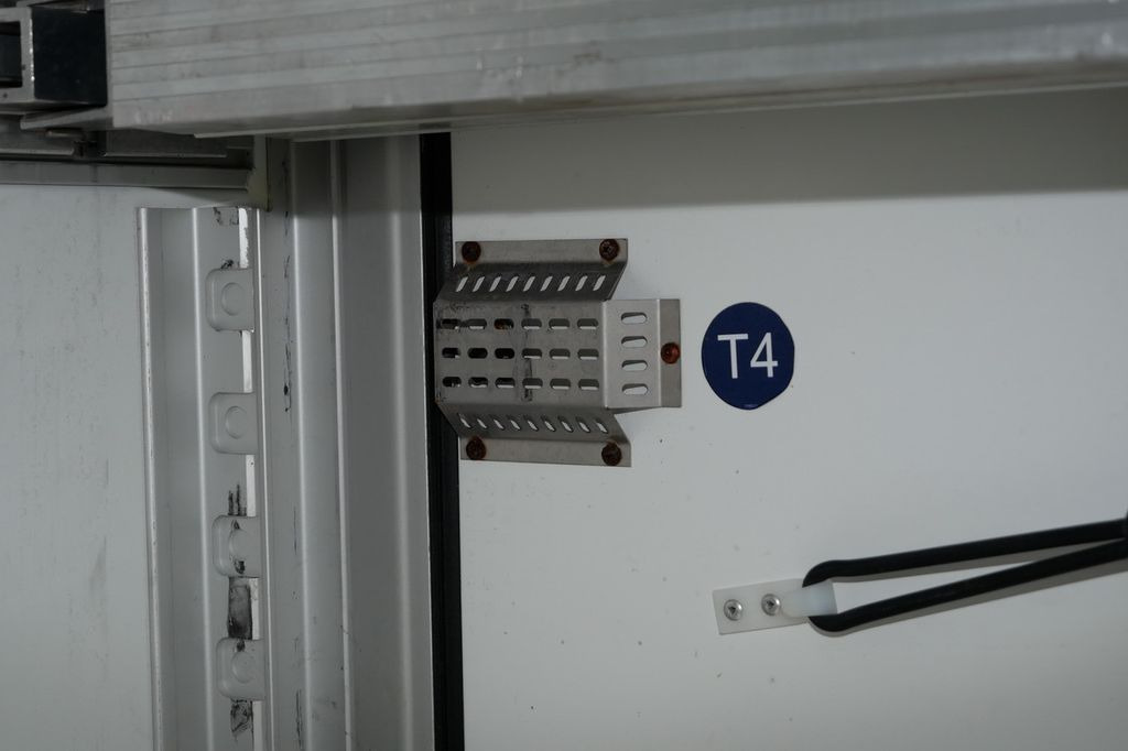 Kühlkoffer Auflieger Schmitz Cargobull SKO 24/ BI TEMP / PHARMA / DS / DRP SEITENTÜRE: das Bild 22
