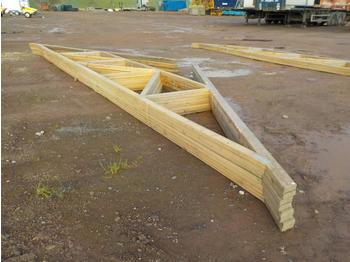 Baugeräte 9m x 2.2m Timber Roof Trusses (8 of): das Bild 1
