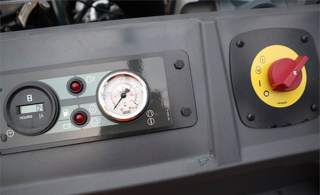 Luftkompressor Atlas Copco XAS 58-7 Valid inspection, *Guarantee! Diesel, Vol: das Bild 9