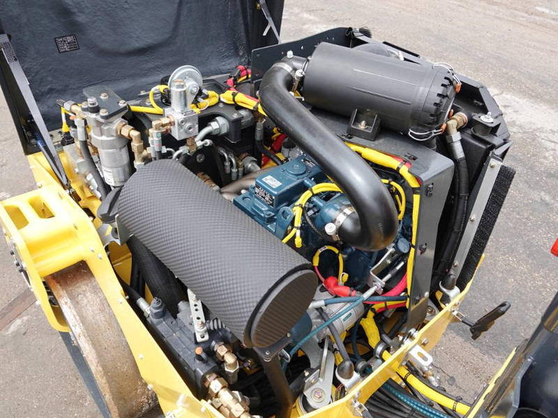 Walzen Bomag BW120AD-5 - 200 Hours! Kubota Engine: das Bild 16