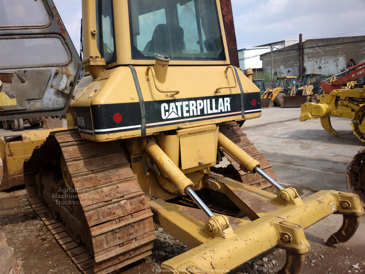 Bulldozer Caterpillar D5N: das Bild 4