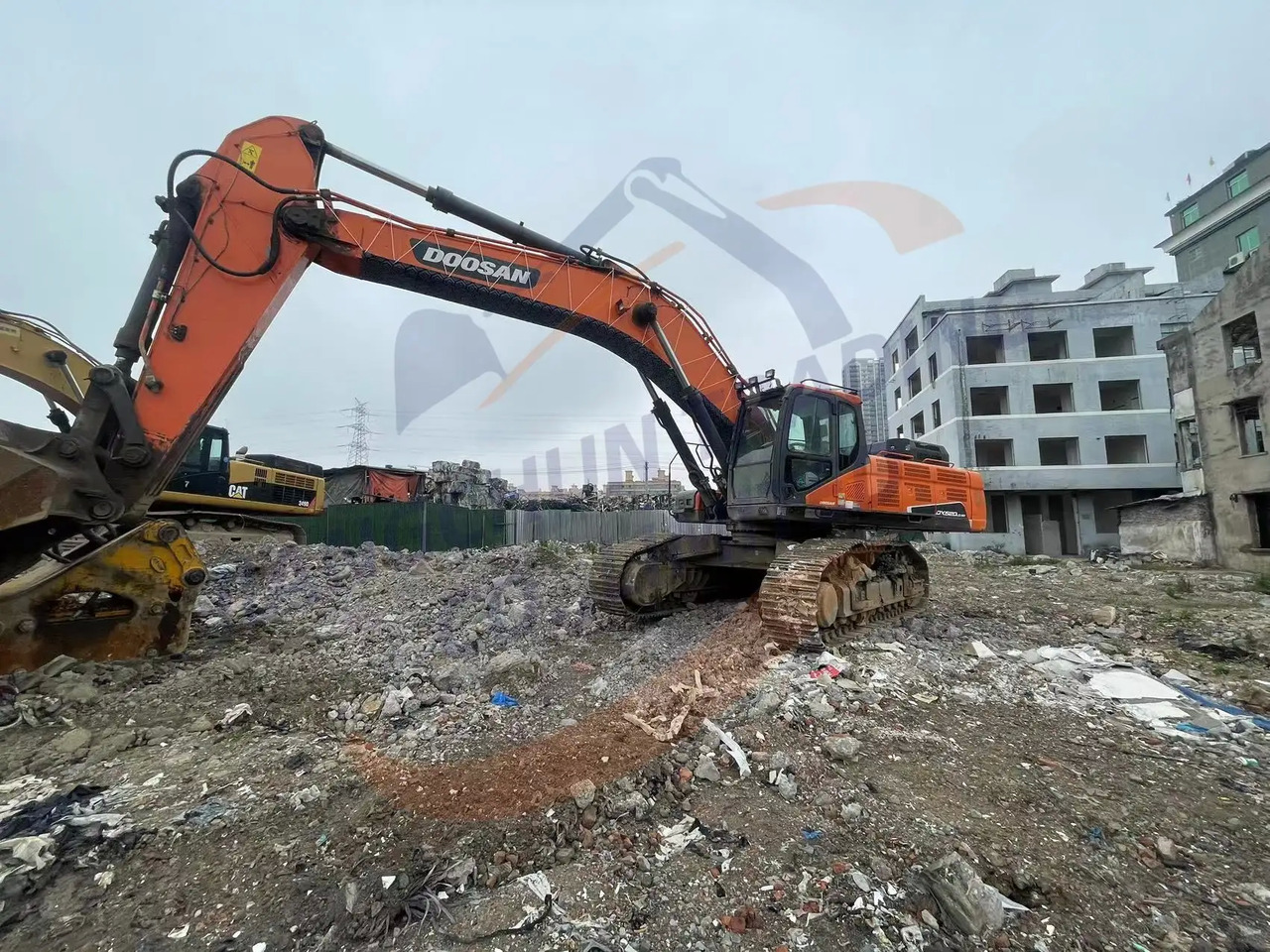 Kettenbagger Low running hours Used Doosan excavator DX520LC-9C in good condition for sale: das Bild 5