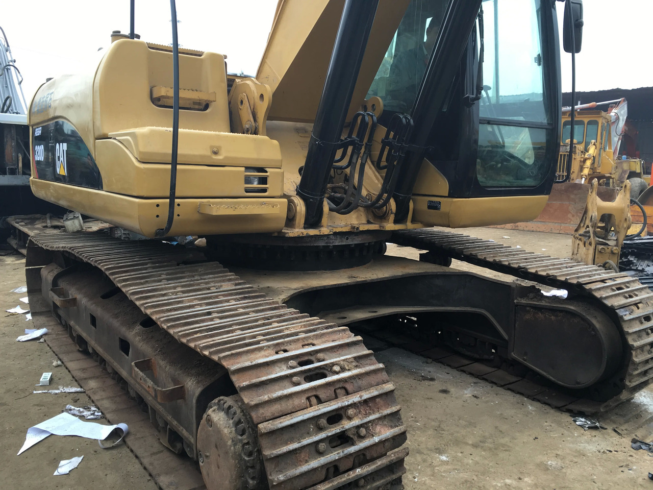 Kettenbagger Used CAT 330D Excavator CAT 320D made in Japan in good Working Condition in stock cheap for sale: das Bild 6