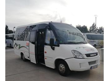 Kleinbus, Personentransporter Iveco A65C17: das Bild 1