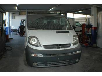 OPEL V.COM6ACR 1.9CDTI COR2700  100cv Vivaro - Kleinbus