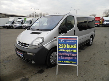Opel Vivaro 9 sitze klima,automatik  - Kleinbus