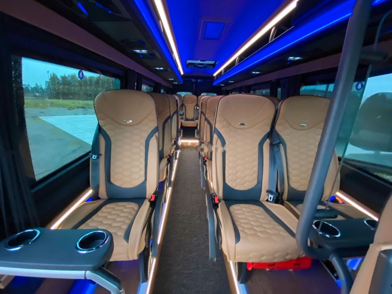 Kleinbus, Personentransporter neu kaufen Mercedes-Benz Sprinter 519 XL / 19+1+1 Tourist / in Production: das Bild 10