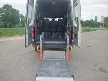 Kleinbus, Personentransporter VW Crafter 35 2.5 TDI mittel L2H2 Rampe 5-Sitzer Kl: das Bild 1