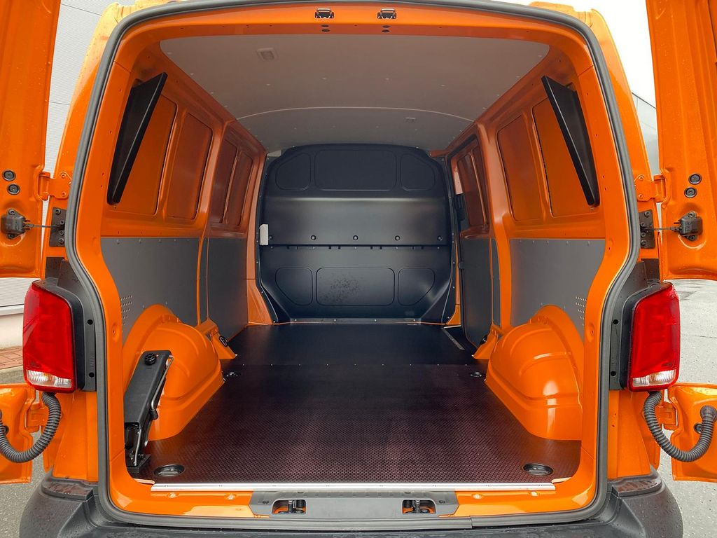 Kleinbus, Personentransporter Volkswagen T6.1 Transporter Kasten lang LED PDC KLIMA SITZH: das Bild 32
