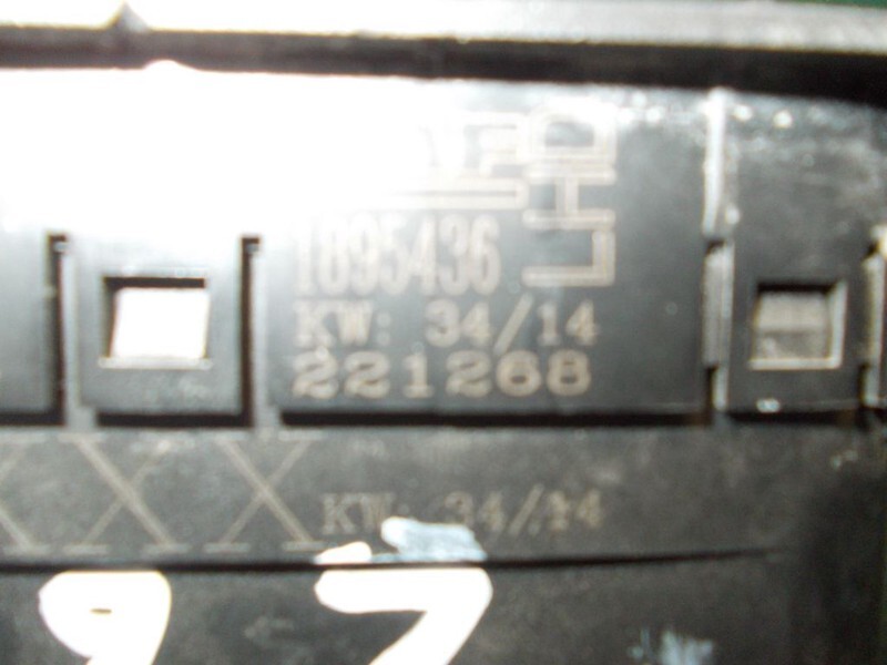 Elektrische Ausrüstung für LKW DAF 1895436 XF CF raam module: das Bild 3