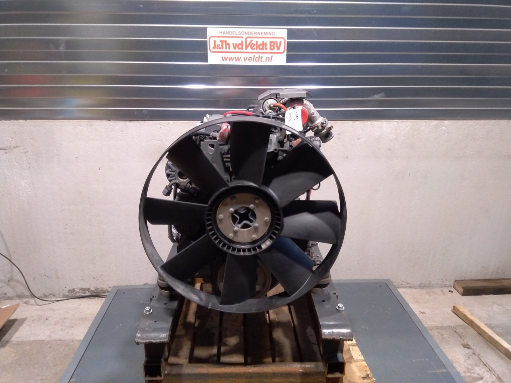 Motor für Baumaschine Deutz TCD4.1 L4 -: das Bild 3