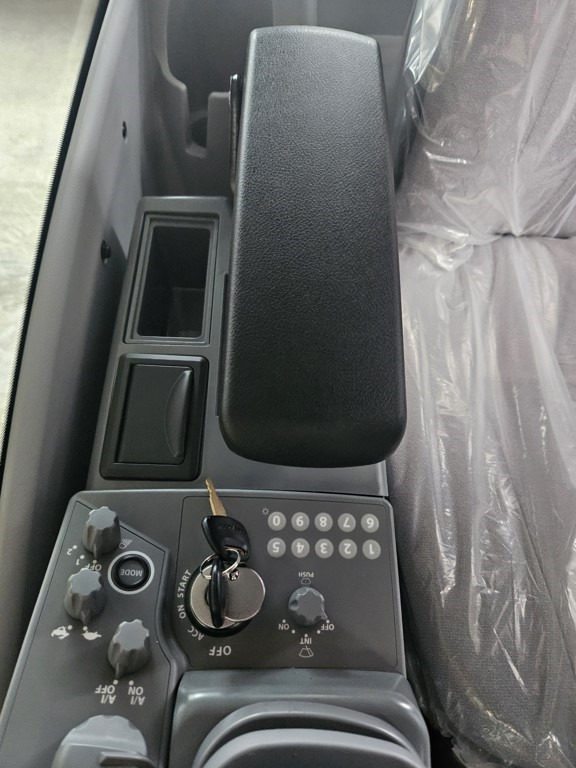 Fahrerhaus für Baumaschine neu kaufen Hitachi ZX-5 - YA60044288: das Bild 2