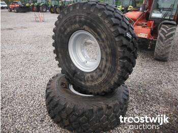 Felgen und Reifen für Traktor MICHELIN 16,00R20: das Bild 1