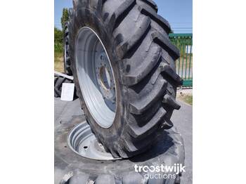 Felgen und Reifen für Traktor MICHELIN 480/80R42 AGRIBIB: das Bild 1