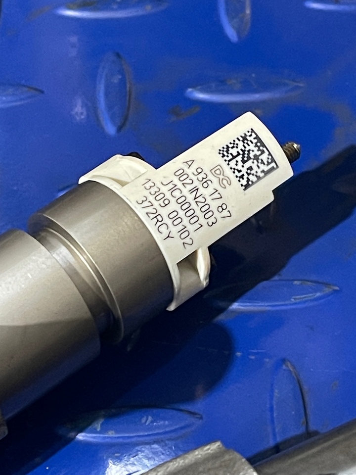 Kraftstoffpumpe für LKW neu kaufen Mercedes Atego Arocs Axor High pressure pump OM936: das Bild 8