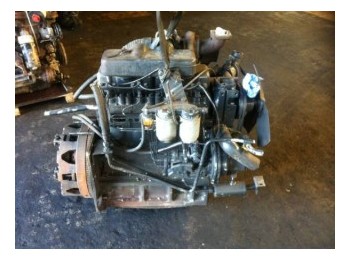 Steyr WD 411 - Motor und Teile