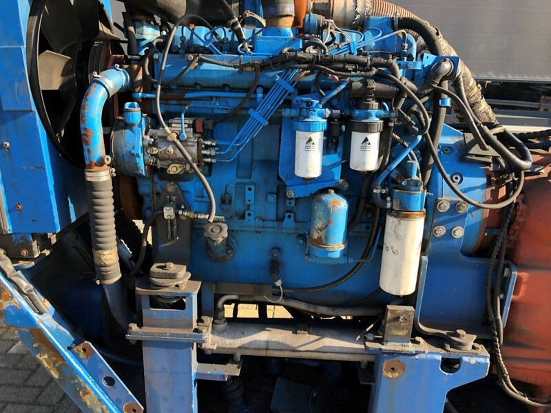 Motor Sisu Valmet Diesel 74.234 ETA 181 HP diesel enine with ZF gearbox: das Bild 11