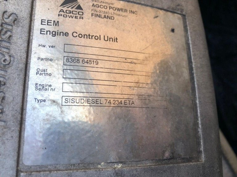 Motor Sisu Valmet Diesel 74.234 ETA 181 HP diesel enine with ZF gearbox: das Bild 3