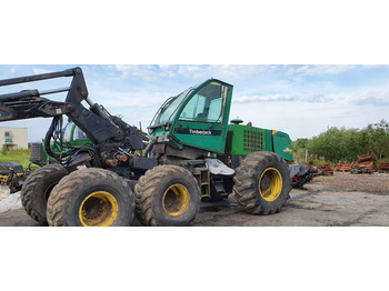 JOHN DEERE Harvester