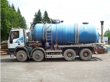 Iveco Euro Trakker 19 m³ Tankvolumen Wasserwagen - Kommunal-/ Sonderfahrzeug