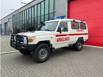 Toyota Landcruiser 4x4 NEW Ambulance - NO Europe Unio!!!! - ONLY EXPORT - Krankenwagen