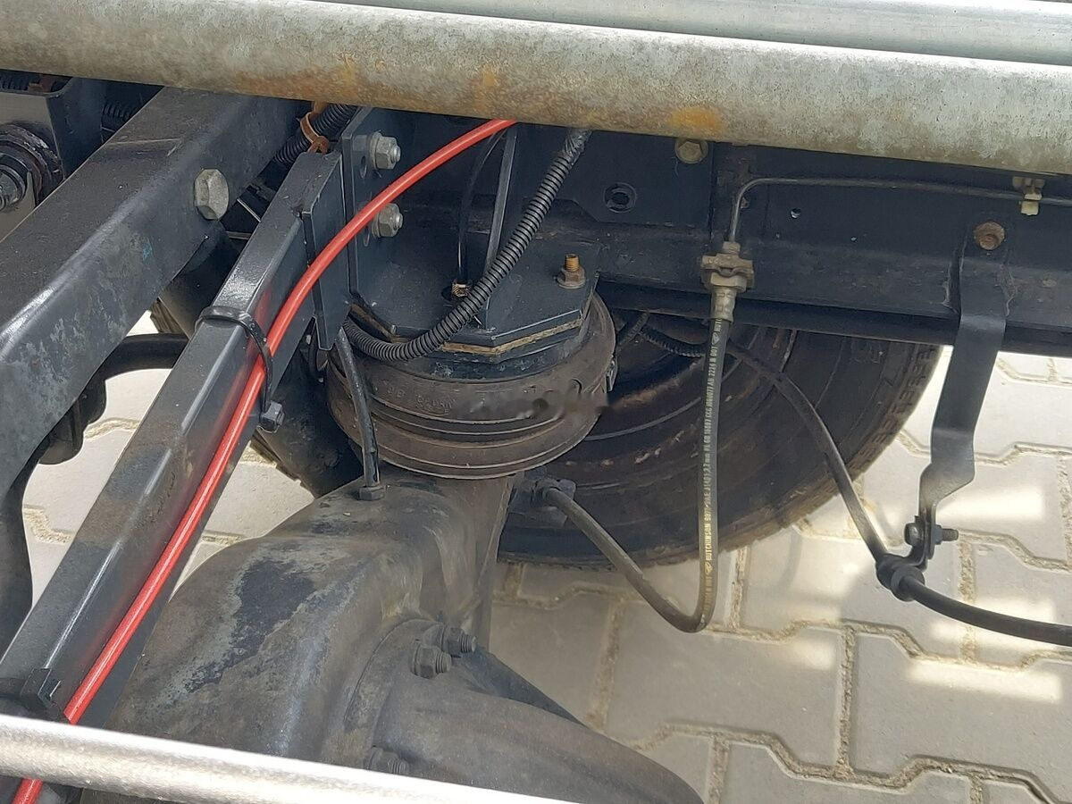 Saug-/ Spülfahrzeug Renault Maxity Cappellotto INOX Low garage hydro combi: das Bild 37