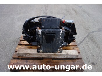 Kommunaltraktor Unimog Multicar Frontanbau Adapterplatte Frontkraftheber Unimog-Multicar: das Bild 2