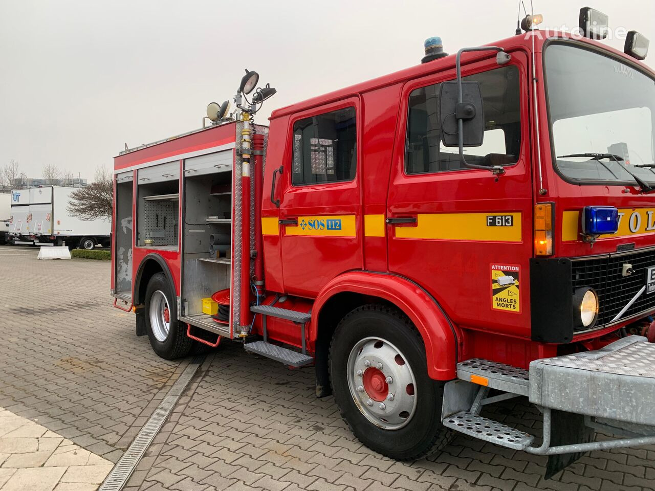 Feuerwehrfahrzeug Volvo F613 Turbo / 2000l/min pump / 1000l foam / GOOD CONDITION: das Bild 21
