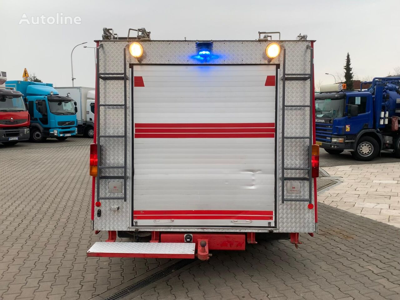 Feuerwehrfahrzeug Volvo F613 Turbo / 2000l/min pump / 1000l foam / GOOD CONDITION: das Bild 7