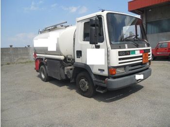 Tankwagen Für die Beförderung von Kraftstoff DAF 45.160: das Bild 1