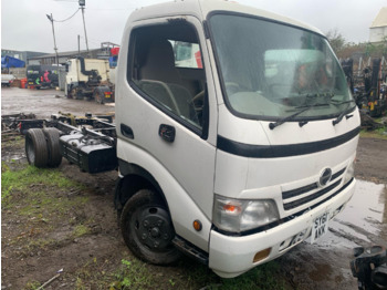 HINO 815 NO4C COMPLETE TRUCK FOR BREAKING (PARTS ONLY) - LKW: das Bild 1