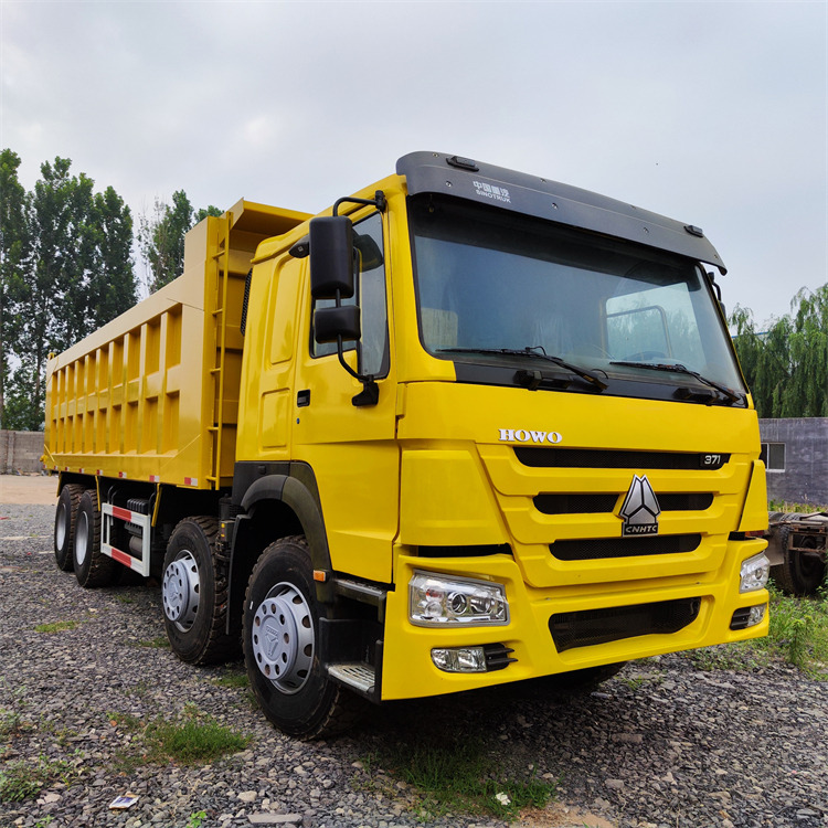 Kipper HOWO HOWO 8x4 371hp-Yellow Tipper: das Bild 3