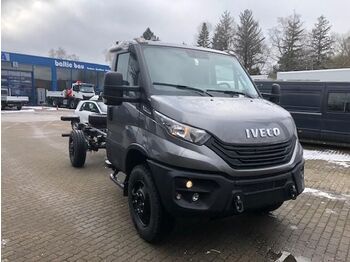Fahrgestell LKW, Transporter neu kaufen Iveco Daily 70S18HA8 WX 4X4 Radstand 4175 mm 132 kW...: das Bild 1