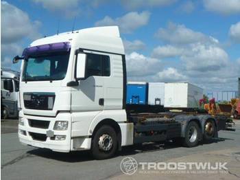 Containerwagen/ Wechselfahrgestell LKW MAN TGX 26.440 6x2-2 LL: das Bild 1