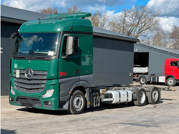 Containerwagen/ Wechselfahrgestell LKW Mercedes-Benz Actros 2536L 6x2 EU6 Retarder  Liftachse: das Bild 1