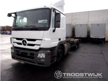Containerwagen/ Wechselfahrgestell LKW Mercedes-Benz Actros 2536 NL 6X2: das Bild 1