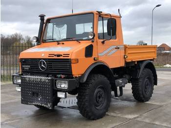 Pritsche LKW Mercedes-Benz Unimog U1000