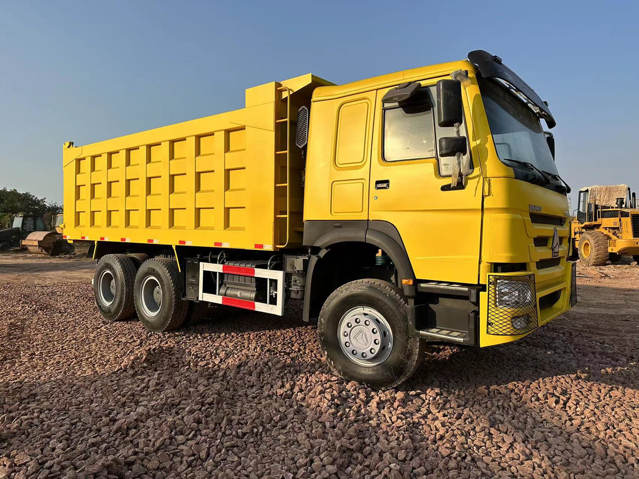 Kipper Für die Beförderung von schwere Technik SINOTRUK Howo Dump truck 371: das Bild 4