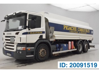 Tankwagen Für die Beförderung von Kraftstoff Scania P310 - 6x2: das Bild 1