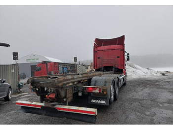 Scania R560 6x2 alusta  - Fahrgestell LKW: das Bild 5