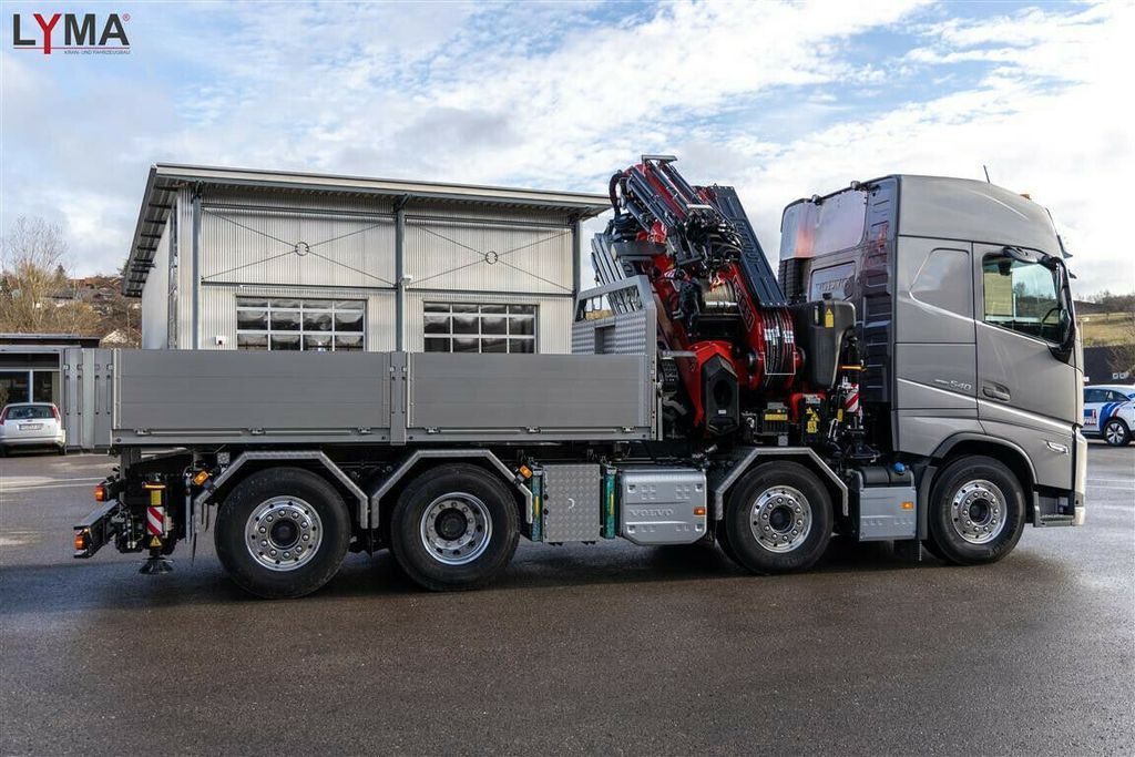 Autokran Volvo FASSI 820RA2.27 FJ L426 8x2 - VERF ab 31.10.2023: das Bild 12