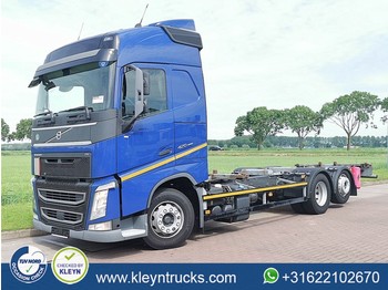 Containerwagen/ Wechselfahrgestell LKW Volvo FH 420 6x2 wb 490 cm: das Bild 1